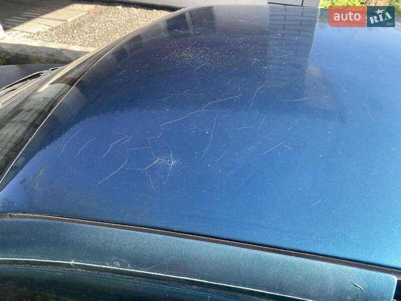 Седан Kia Sephia 1994 в Малині