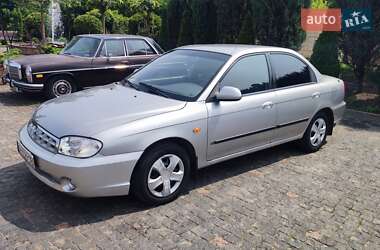 Седан Kia Sephia 2004 в 