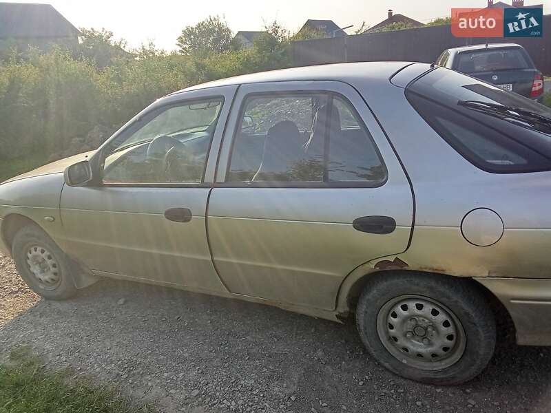 Седан Kia Sephia 1996 в Ужгороде фото 3 Седан Kia Sephia 1996 в Ужгороде