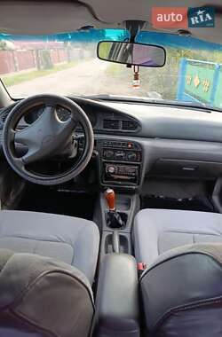 Седан Kia Sephia 1997 в 