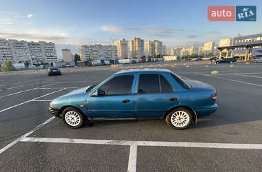 Седан Kia Sephia 1995 в Киеве