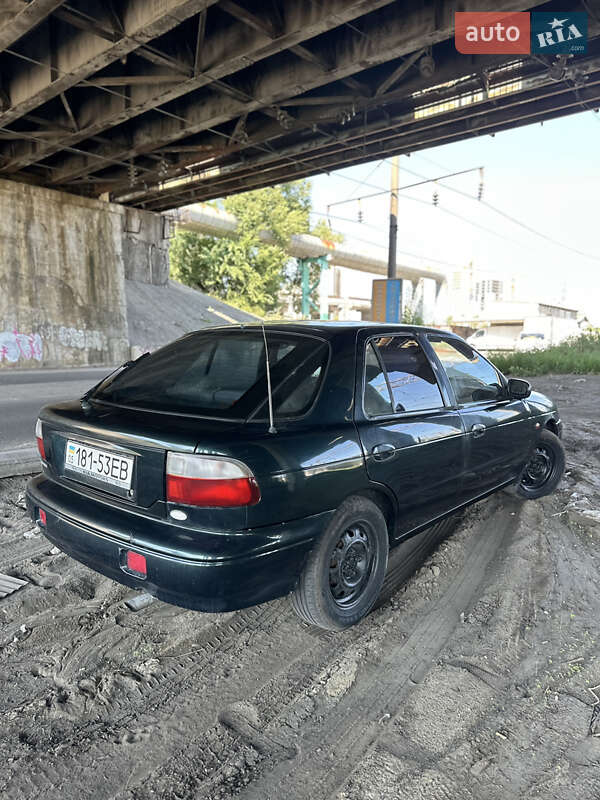 Седан Kia Sephia 1997 в Киеве