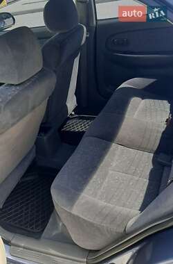 Седан Kia Sephia 2004 в 
