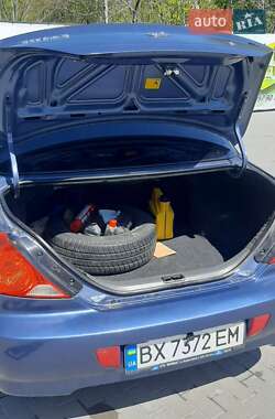 Седан Kia Sephia 2004 в 