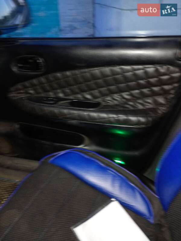 Седан Kia Sephia 1997 в Мироновке