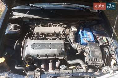 Седан Kia Sephia 1997 в  фото 11 Седан Kia Sephia 1997 в