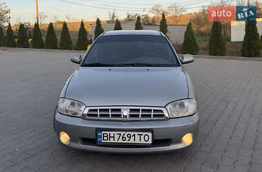 Седан Kia Sephia 2003 в Южному