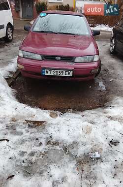 Седан Kia Sephia 1995 в Ивано-Франковске