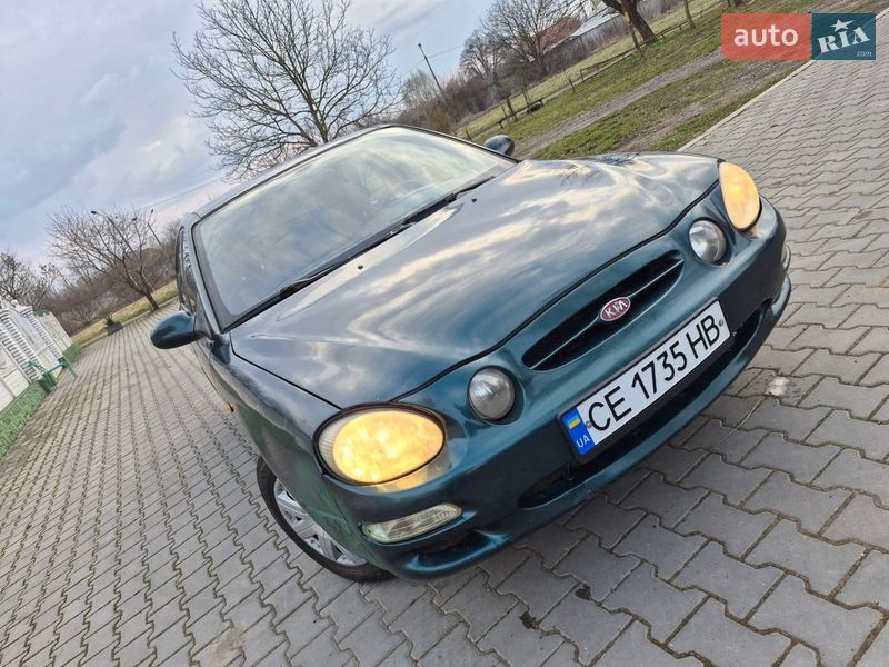Седан Kia Sephia 2000 в Черновцах