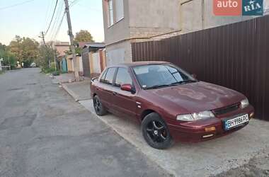 Седан Kia Sephia 1995 в Одессе