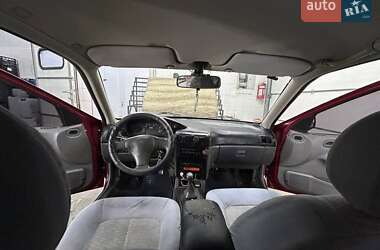 Седан Kia Sephia 1995 в Одессе