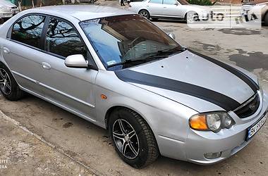 Хэтчбек Kia Shuma 2003 в Ровно