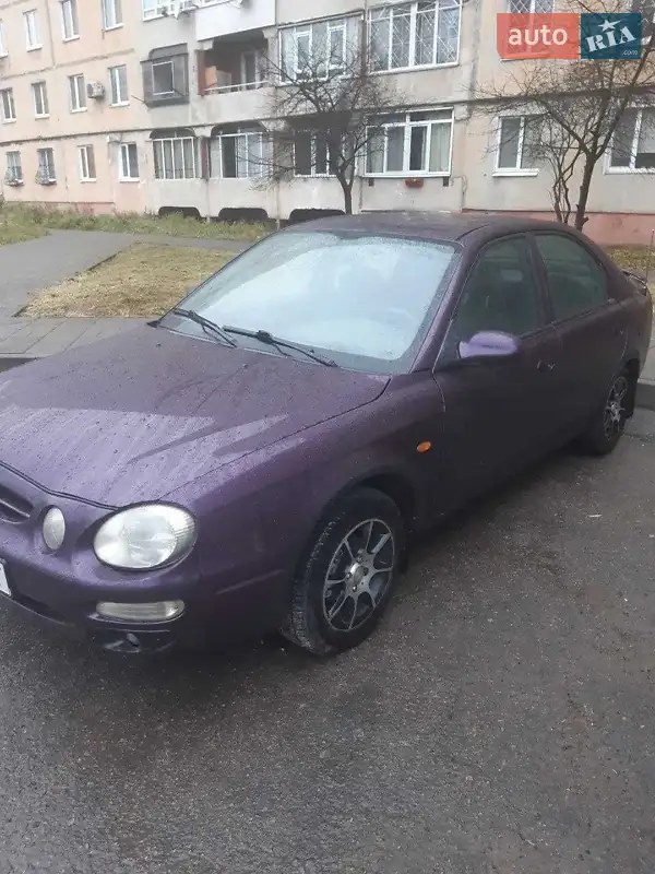Седан Kia Shuma 2000 в 