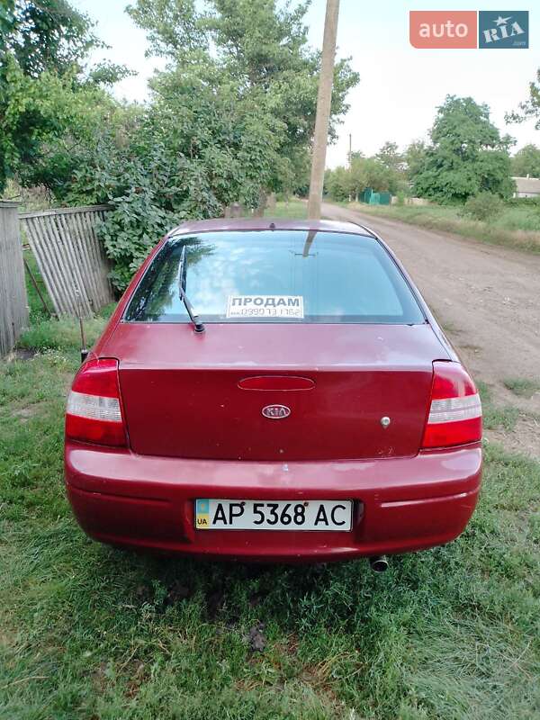 Kia Shuma 2000