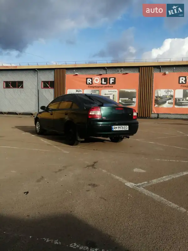 Kia Shuma 2000