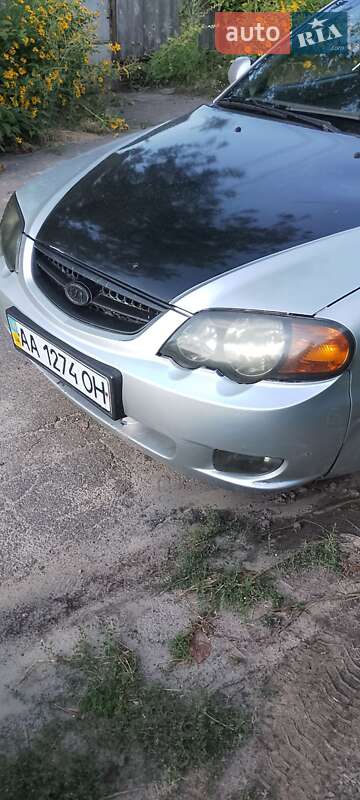 Kia Shuma 2003