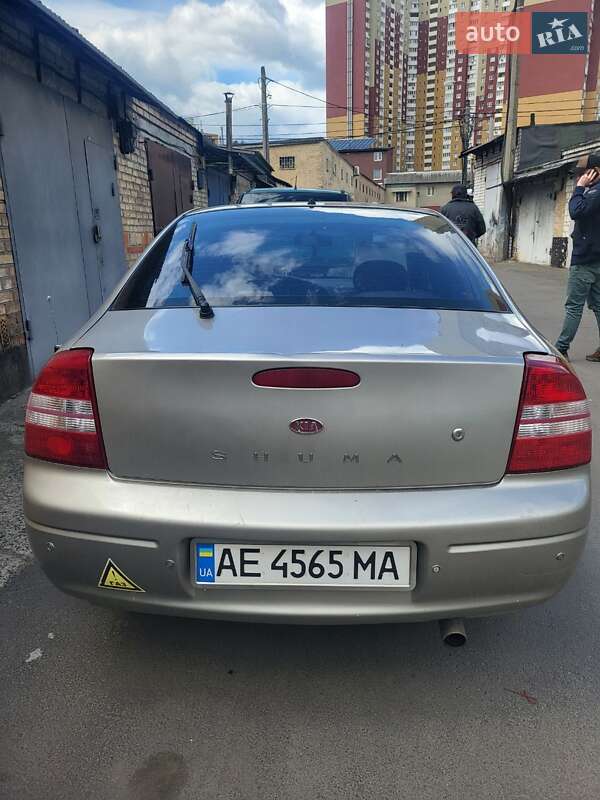 Kia Shuma 2000