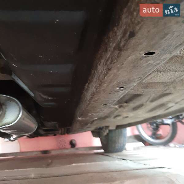 Седан Kia Shuma 1999 в Бориславе фото 11 Седан Kia Shuma 1999 в Бориславе