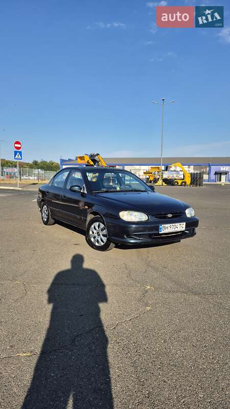 Kia Shuma 1999 Kia Shuma 1999