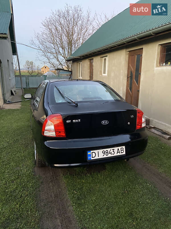 Седан Kia Shuma 2003 в Тернополе