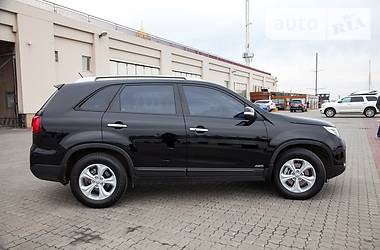 Внедорожник / Кроссовер Kia Sorento 2013 в Одессе