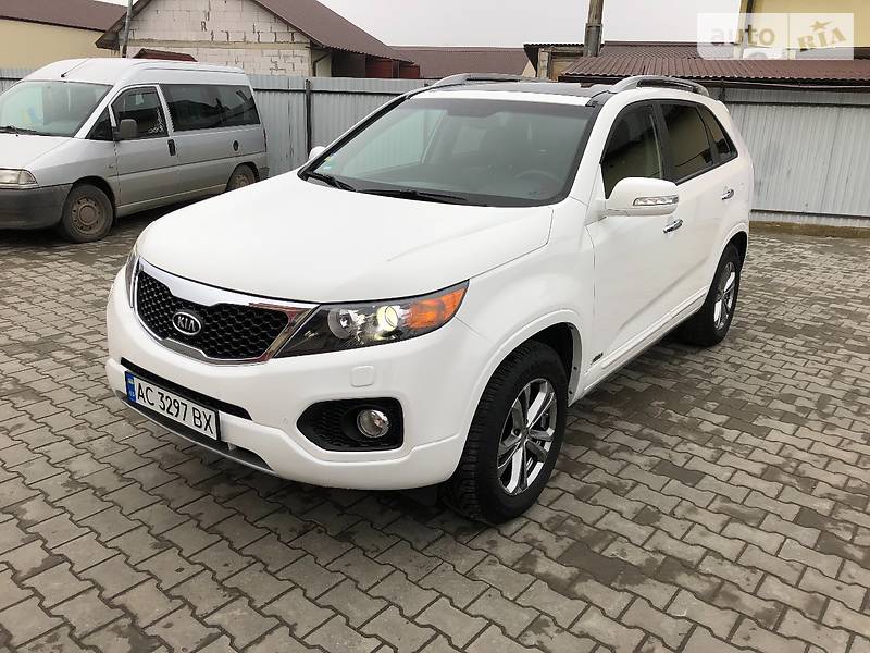 Внедорожник / Кроссовер Kia Sorento 2012 в Луцке