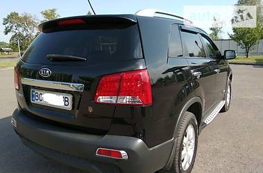 Позашляховик / Кросовер Kia Sorento 2011 в Червонограді