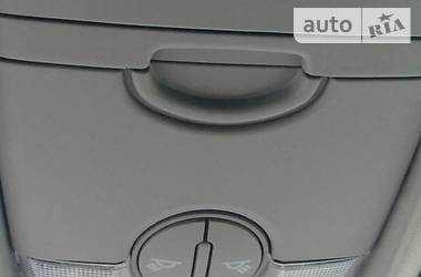 Позашляховик / Кросовер Kia Sorento 2006 в 