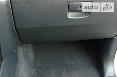 Позашляховик / Кросовер Kia Sorento 2006 в 