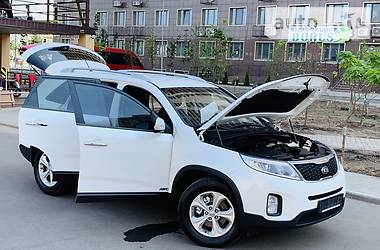 Внедорожник / Кроссовер Kia Sorento 2014 в Одессе