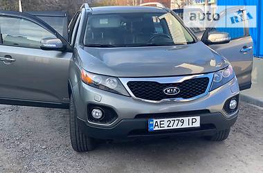 Внедорожник / Кроссовер Kia Sorento 2010 в Каменском