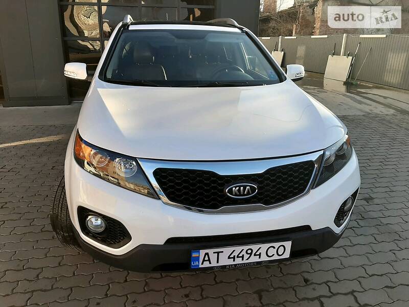 Позашляховик / Кросовер Kia Sorento 2010 в Калуші