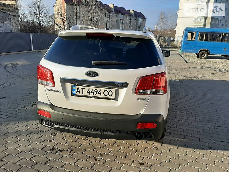Позашляховик / Кросовер Kia Sorento 2010 в Калуші