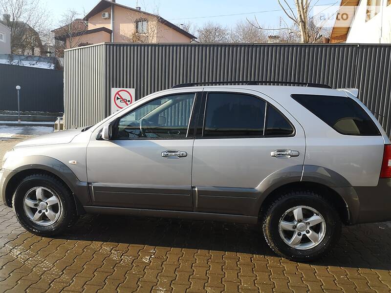 Позашляховик / Кросовер Kia Sorento 2006 в Чернівцях фото 5 Позашляховик / Кросовер Kia Sorento 2006 в Чернівцях