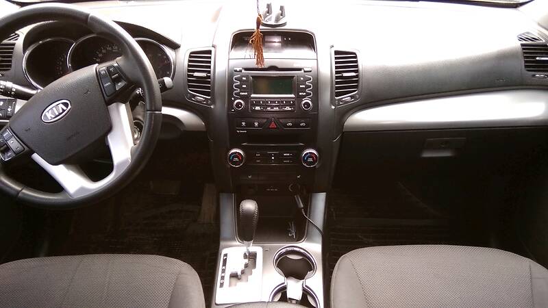 Позашляховик / Кросовер Kia Sorento 2011 в Ромнах