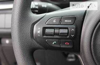 Позашляховик / Кросовер Kia Sorento 2016 в 