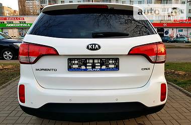 Позашляховик / Кросовер Kia Sorento 2014 в 