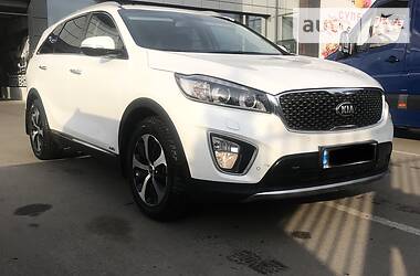 Позашляховик / Кросовер Kia Sorento 2016 в 