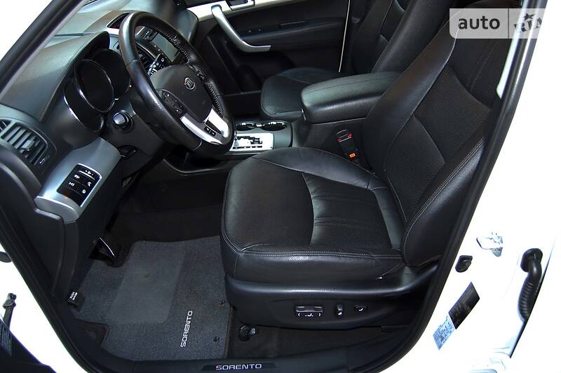 Позашляховик / Кросовер Kia Sorento 2011 в Умані