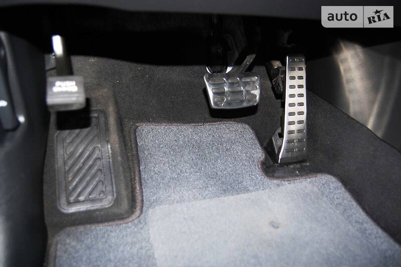 Позашляховик / Кросовер Kia Sorento 2011 в Умані