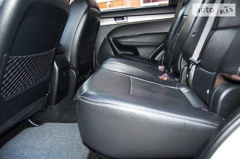 Позашляховик / Кросовер Kia Sorento 2011 в Умані