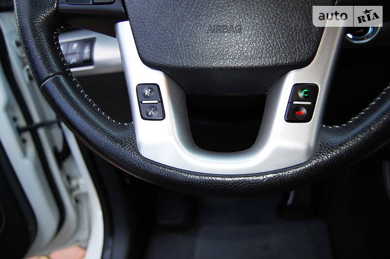 Позашляховик / Кросовер Kia Sorento 2011 в Умані