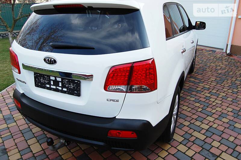 Позашляховик / Кросовер Kia Sorento 2011 в Умані