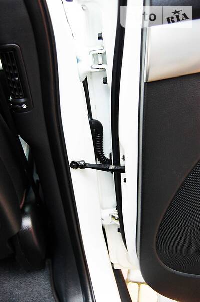 Позашляховик / Кросовер Kia Sorento 2011 в Умані