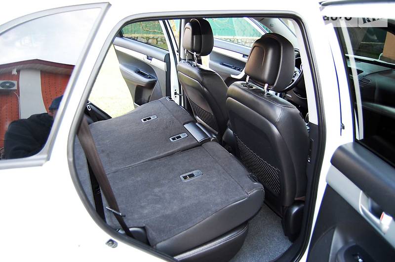 Позашляховик / Кросовер Kia Sorento 2011 в Умані