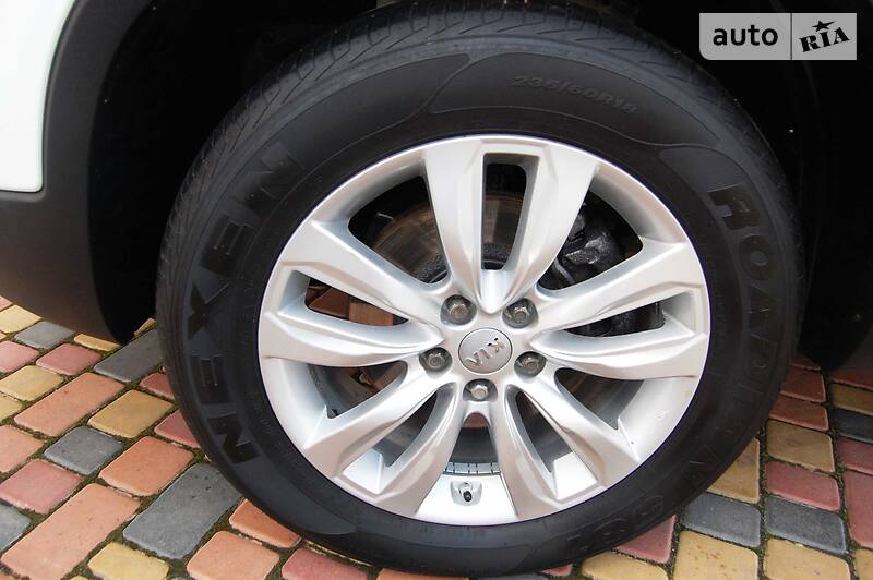 Позашляховик / Кросовер Kia Sorento 2011 в Умані