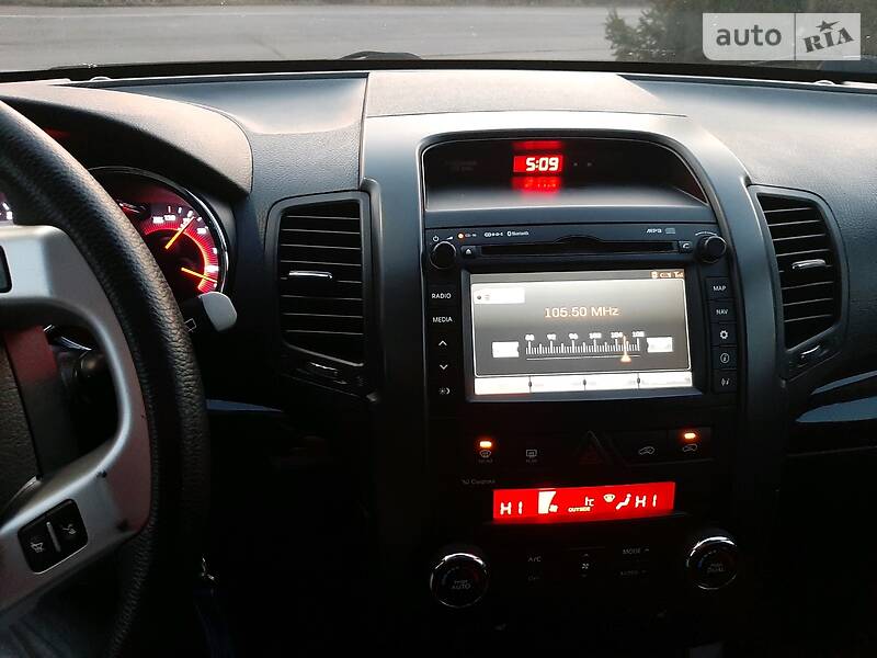 Позашляховик / Кросовер Kia Sorento 2010 в Калуші