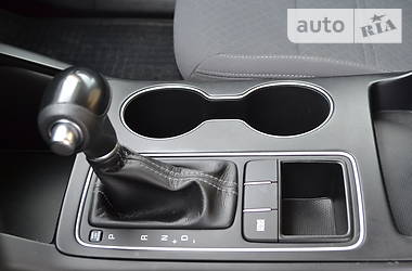 Позашляховик / Кросовер Kia Sorento 2015 в 