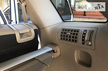 Позашляховик / Кросовер Kia Sorento 2010 в 