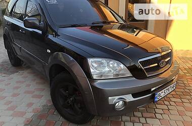 Позашляховик / Кросовер Kia Sorento 2005 в 